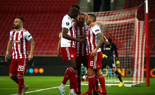 Soi kèo nhà cái Antwerp vs Olympiakos. Nhận định bóng đá, dự đoán Cúp C2 (00h45, 10/12)