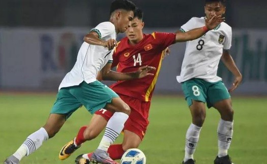 Phung phí cơ hội, U19 Việt Nam hòa nghẹt thở U19 Indonesia