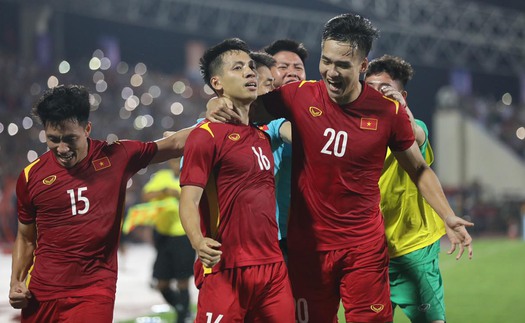 Kết quả bóng đá Việt Nam 4-0 Singapore: HLV Park thử nghiệm đội hình thành công