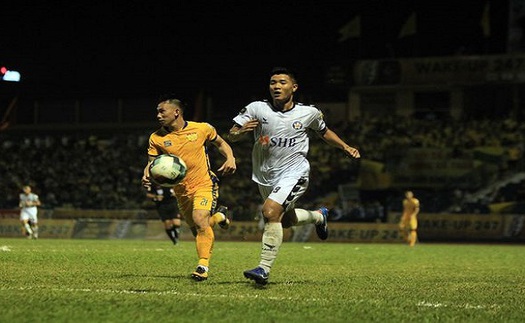 VIDEO: Thanh Hóa 0-0 SHB Đà Nẵng: Hà Đức Chinh mờ nhạt ngày trở lại V-League