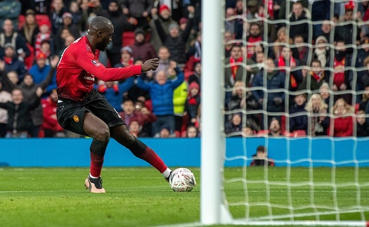 Video MU 2-0 Reading: Mata và Lukaku ghi bàn, MU thắng trận thứ 5 với HLV Solskjaer