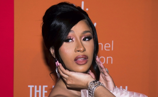 Cardi B rời Sony, ký hợp đồng với Warner Chappell Music