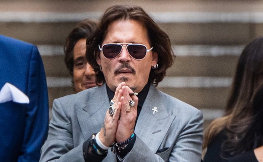 Johnny Depp bị hãng phim loại khỏi dự án 'Fantastic Beasts' sau thua kiện