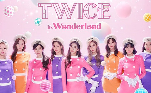 Twice tiếp tục tổ chức concert online sau khi để Blackpink phá kỷ lục