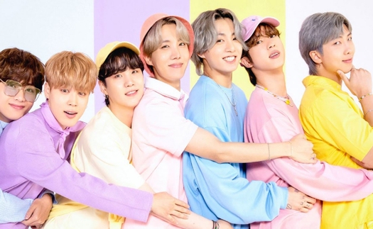 BTS khởi động FESTA với bộ ảnh gia đình