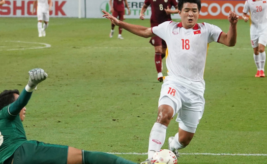 AFF Cup 2021 hôm nay: Đức Chinh chấn thương dây chằng