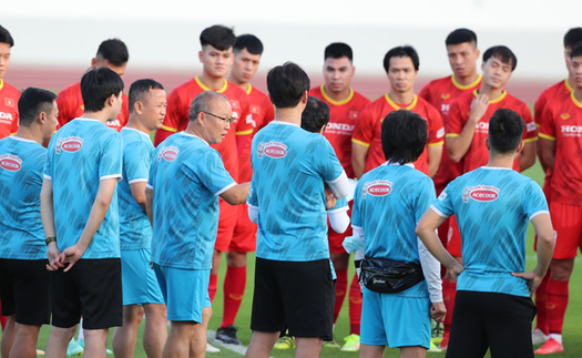 AFF Cup 2021 hôm nay: HLV Park Hang Seo tính phương án thay Hùng Dũng