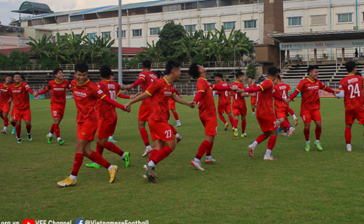 Bóng đá Việt Nam hôm nay: U23 Việt Nam hài lòng về chế độ ăn tại Campuchia