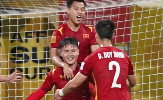 AFF Cup 2021 hôm nay: Quang Hải vượt tiền đạo Thái Lan