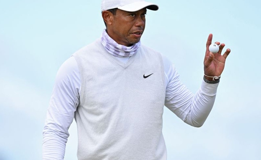 Tiger Woods dừng bước sau vòng 2 The Open Championship 2022