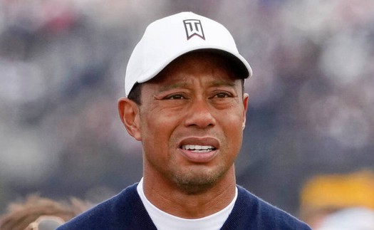 Các golfer mệt mỏi vì vòng 1 The Open 2022 diễn ra quá chậm