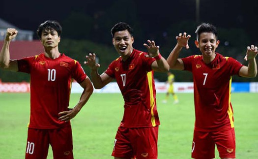 KẾT QUẢ bóng đá Việt Nam 3-0 Malaysia, vòng bảng AFF Cup 2021