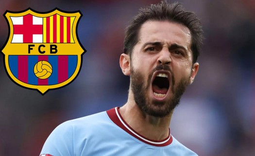 Man City từ chối bán Bernardo Silva cho Barcelona