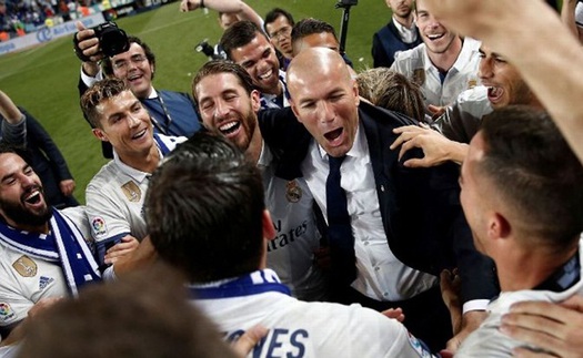 GÓC MARCOTTI: Zidane là 'Người phán xử' của Real. Juventus biến ảo khôn lường