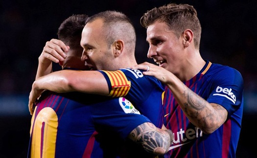 Video clip highlights bàn thắng trận Barca 2-0 Malaga