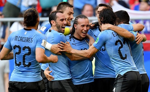 Uruguay 3-0 Nga, Saudi Arabia 2-1 Ai Cập: Suarez, Cavani tỏa sáng, Uruguay đè bẹp Nga (FT)