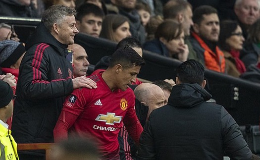 Alexis Sanchez lại chấn thương: Đang vui thì đứt dây đàn...