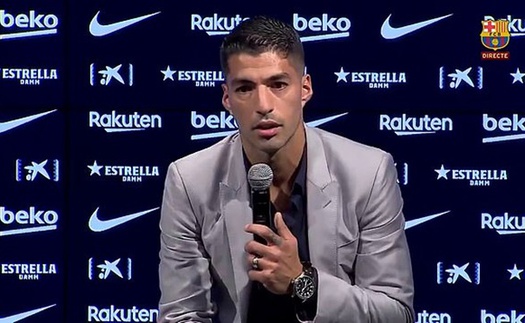 Suarez nói gì trong cuộc họp báo chia tay Barca?