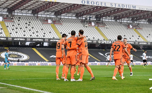 Spezia 1-4 Juventus: Ronaldo lập cú đúp ngày tái xuất, Juventus lên nhì bảng