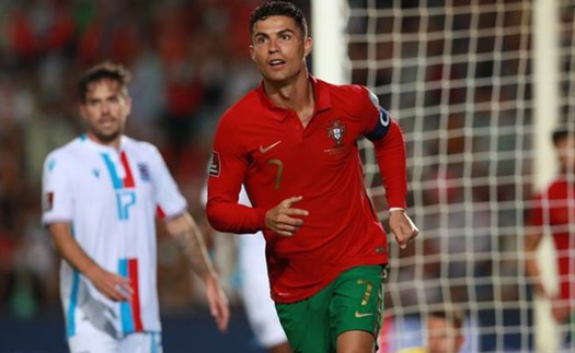 Quả bóng vàng 2021: Ronaldo xứng đáng giành QBV nhất từ trước tới nay