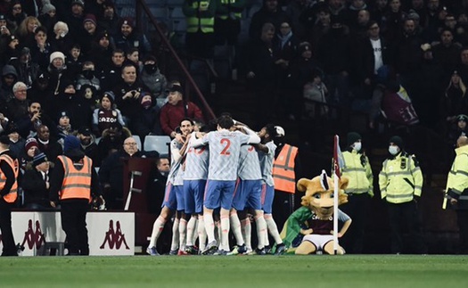 ĐIỂM NHẤN Aston Villa 2-2 MU: Bruno Fernandes hồi sinh, MU vẫn đầy rẫy vấn đề