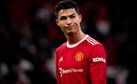 Ronaldo thực sự đã hết thời, MU cần mua sớm ‘sát thủ’ mới