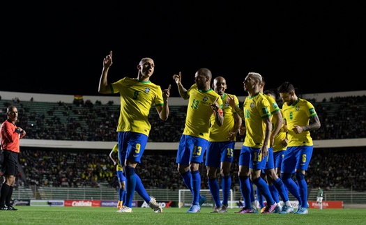 Vòng loại World Cup khu vực Nam Mỹ: Brazil và Argentina bất bại, Peru đá play-off