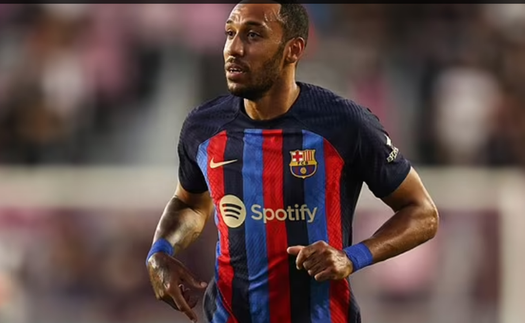 Chuyển nhượng 22/8: MU nhận báo giá Gakpo, Barca bán gấp Aubameyang