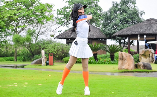 Thuý Hằng bị chấn thương nhưng vẫn giành Cúp tại giải Golf