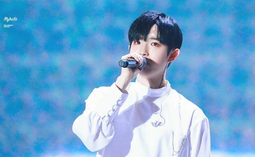 Kim Jae Hwan tái ra mắt cùng 2 cựu thành viên Wanna One?