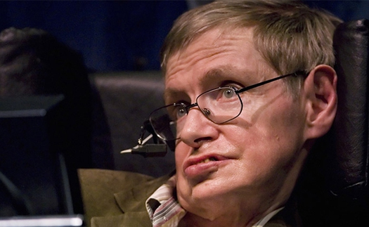 Nhà khoa học Stephen Hawking qua đời ở tuổi 76