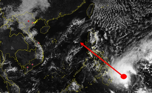 Bão Dujuan khả năng sẽ vào biển Đông trong 3 ngày tới
