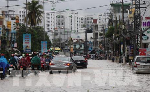 Khánh Hòa: Ảnh hưởng của hoàn lưu bão đã có 12 người chết, 11 người bị thương và 5 người mất tích