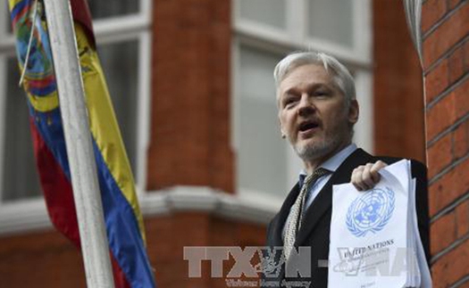 Vụ bắt nhà sáng lập WikiLeaks: Ông Julian Assange bị tuyên án tù giam