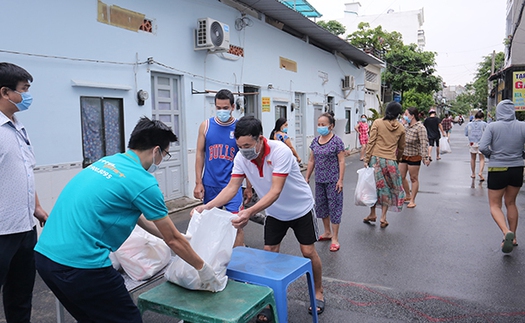 Bộ Thông tin và Truyền thông tổ chức chương trình 'Tấm lòng mùa dịch, san sẻ yêu thương'