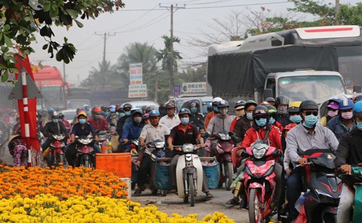 Bảo đảm mở cửa trường học an toàn, tạo điều kiện thuận lợi cho người dân về quê ăn Tết