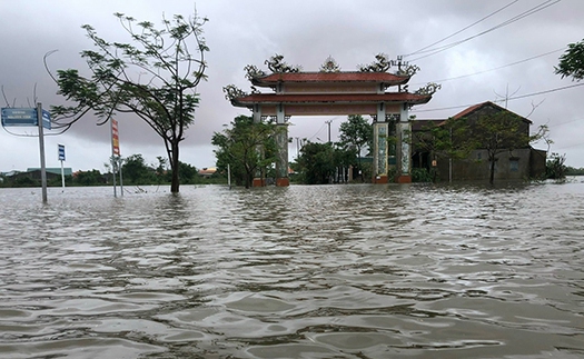 Thừa Thiên – Huế: Ngập lụt tiếp tục kéo dài, không chủ quan với đuối nước