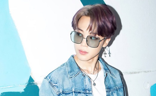 Bộ đồ 'denim-on-denim' của Jimin tưởng đắt đó hóa ra lại có giá cực yêu