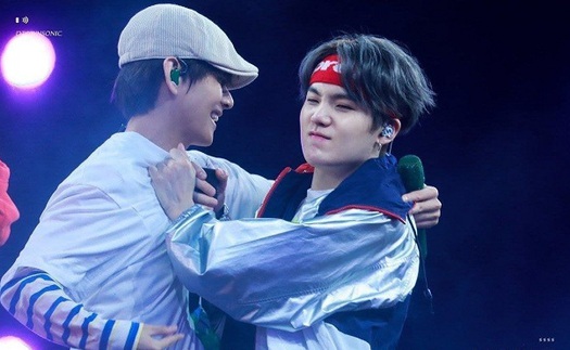 Những khoảnh khắc ‘tình bể bình’ của V và Suga BTS mà ARMY không thể quên