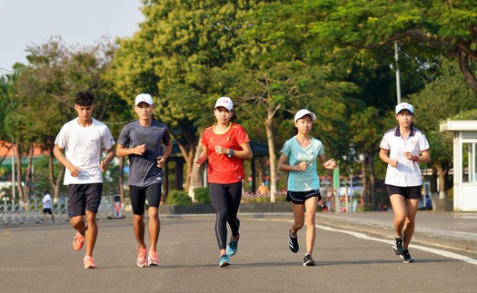 Tiền Phong Marathon 2021: Nhà vô địch Hoàng Nguyên Thanh ấn tượng với vùng đất Pleiku