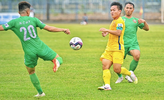 CLB Quảng Nam muốn V League 2022 đá đủ 26 vòng