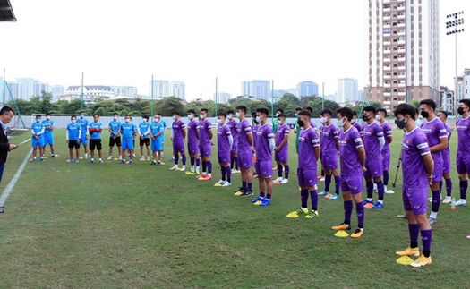 Chủ tịch nước Nguyễn Xuân Phúc chúc các chiến binh sao vàng giành vé vào vòng loại thứ 3 World Cup 2022