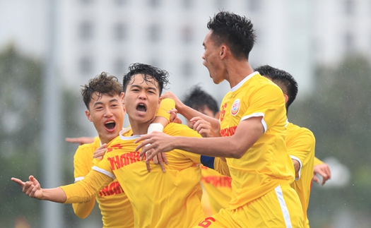 Tứ kết U19 QG 2022: Đàn em Quang Hải nhọc nhằn vượt qua HAGL