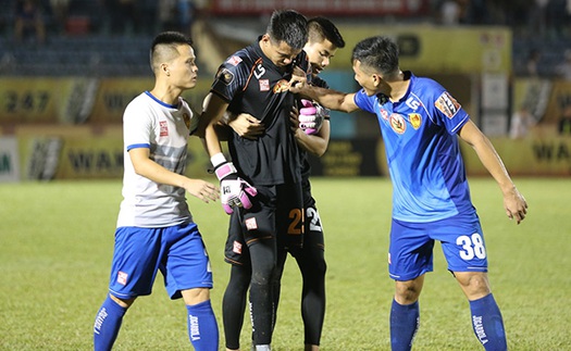 Quảng Nam FC 1-1 Nam Định: Thủ môn mắc lỗi, chủ nhà mất điểm