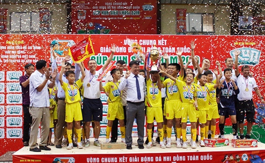 Giải BĐ Nhi đồng toàn quốc 2019: Hạ Hà Nội 4-0, SLNA lên ngôi xứng đáng