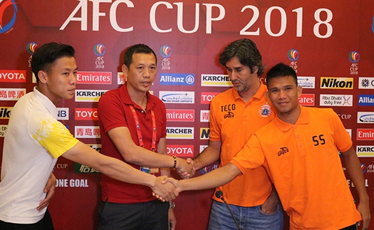 HLV Persija Jakarta hé lộ mục tiêu hạ gục SLNA trên sân Vinh