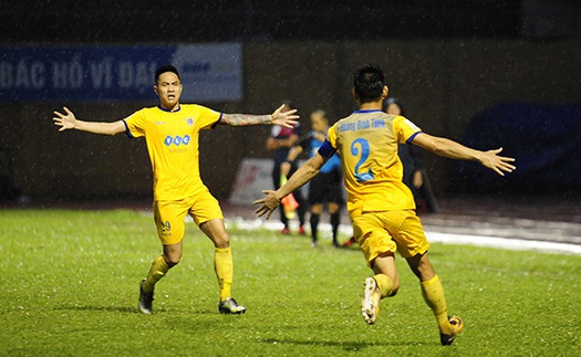 FLC Thanh Hóa 1-1 Than Quảng Ninh: Chủ nhà vất vả có 1 điểm