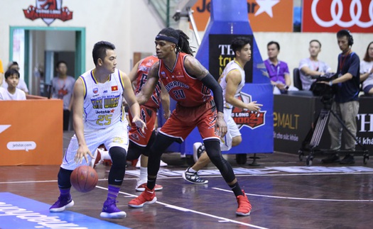 VBA 2018: Thang Long Warriors tiếp mạch thắng, Saigon Heat có vé dự Playoffs