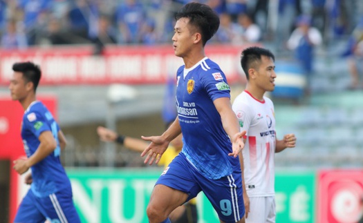 Hà Minh Tuấn lập hattrick, Quảng Nam giải cơn khát thắng