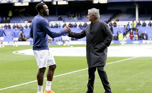 Điều gì đã xảy ra giữa Lukaku và Mourinho trong suốt 4 năm qua?